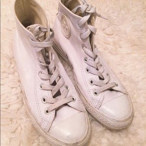 White high top converse